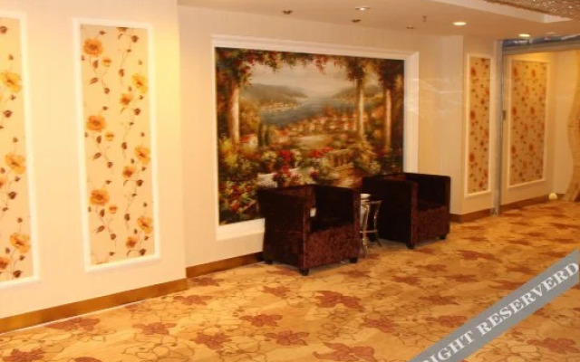 Weihai Holiday Hotel