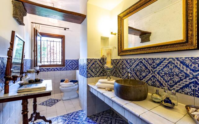 Giardini-naxos Beautiful Villa With Pool
