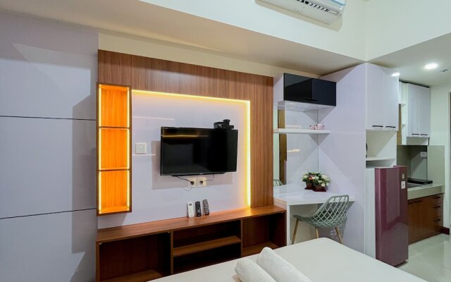 Scenic Studio Apartment At Vida View Makassar