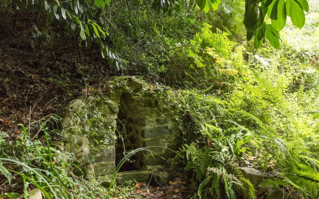 Large Park House Grand Val