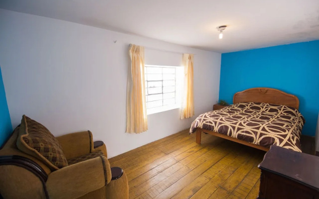 Tupackers Hostel