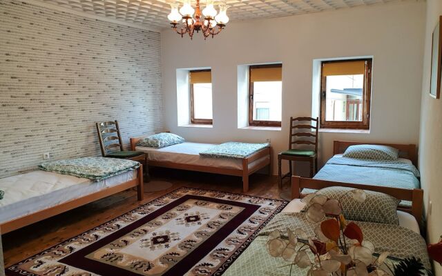 Kulla Dula Guesthouse