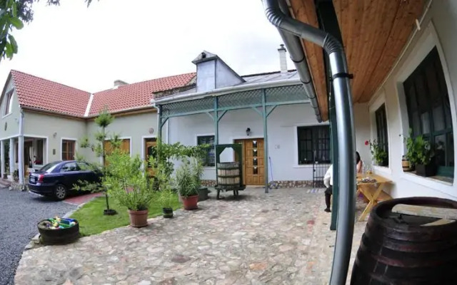 Szent Imre Vendégház Tolcsva