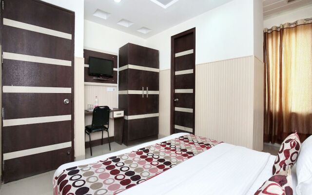 OYO 3390 Hotel Imperial