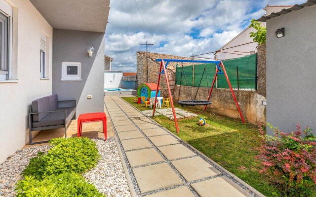 Beautiful Home in Vodnjan With Wifi and 2 Bedrooms