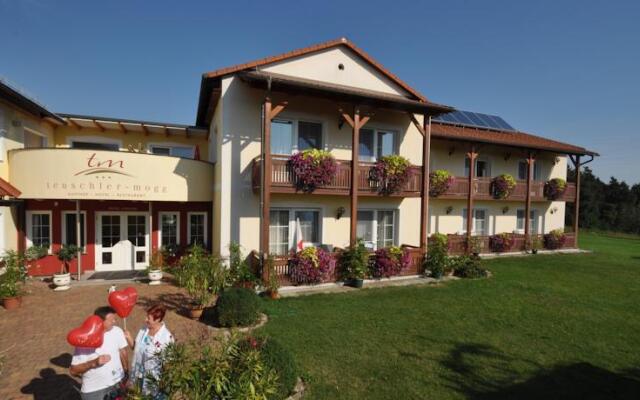 Hotel-Restaurant Teuschler-Mogg