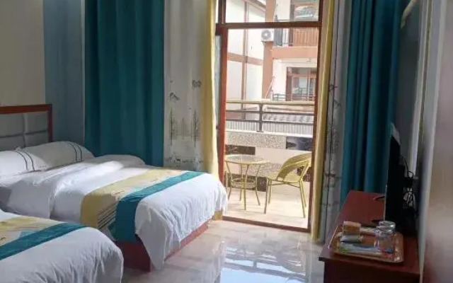 Libo Xiaoqikong Jiaxuan Inn