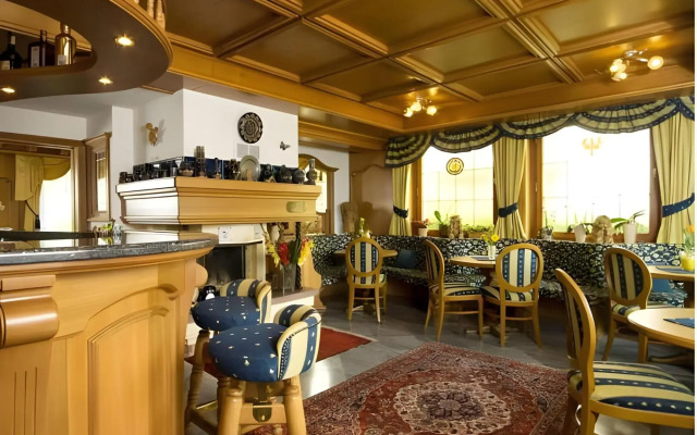 Hotel Karin