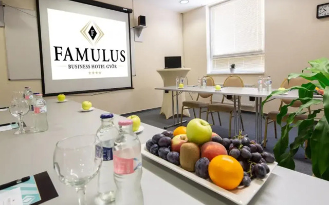 Hotel Famulus Business