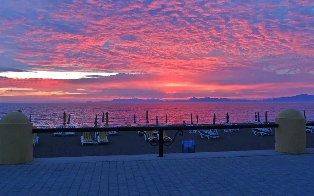 Mercure Rhodes Alexia Hotel & Spa