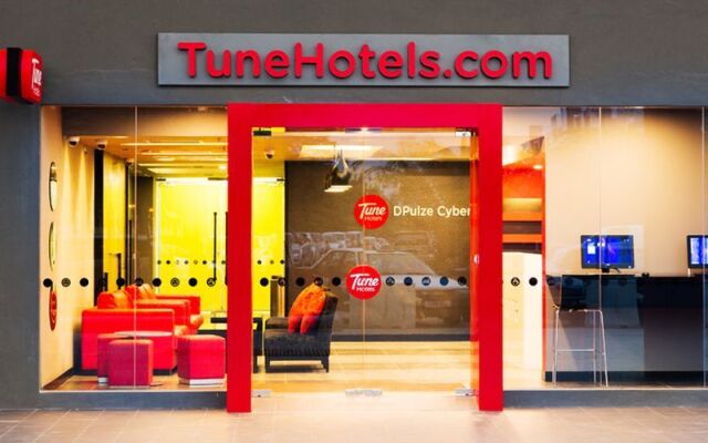 Tune Hotel DPulze Cyberjaya