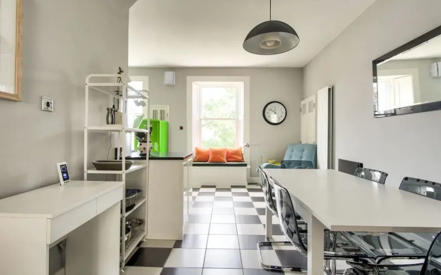 Maryfield Apartment