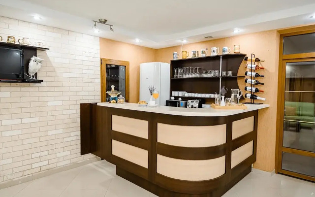 Tip Top Hotel