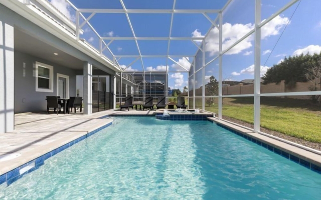 8BR ChampionsGate Pool Home