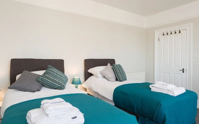 Orchard Garden Apartment