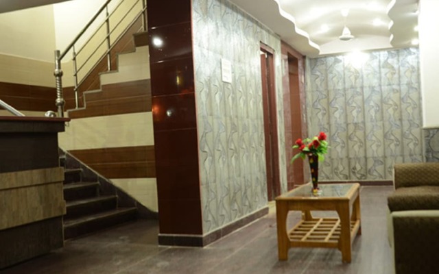 Hotel Crown