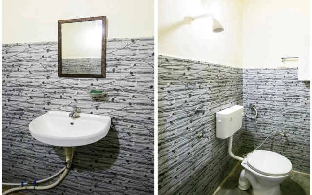 Hotel Daksh by OYO Rooms