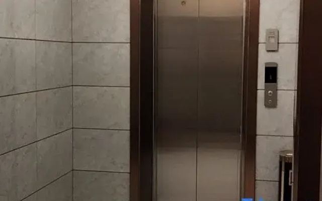 Wisteria Business Hotel (Shijiazhuang 54 Heping Hospital Branch)
