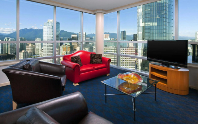 Sheraton Vancouver Wall Centre