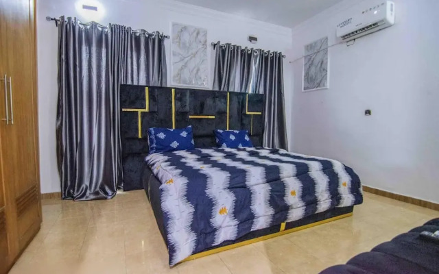 2 Bed Luxury Apartment in Oniru Vi Lagos