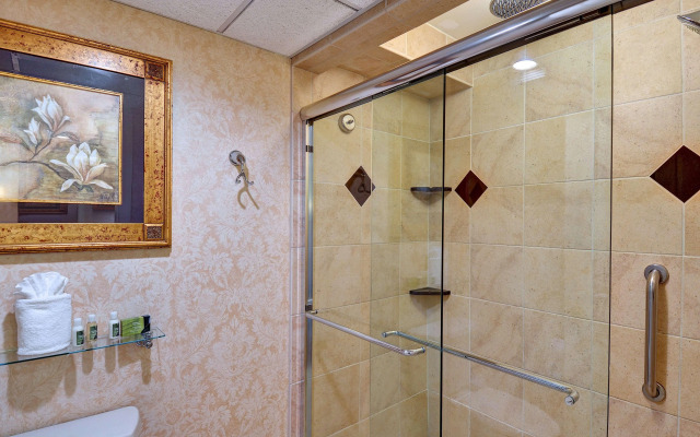 Eden Resort and Suites, BW Premier Collection