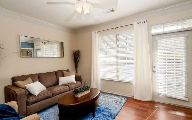 Apartment near Suntrust Park
