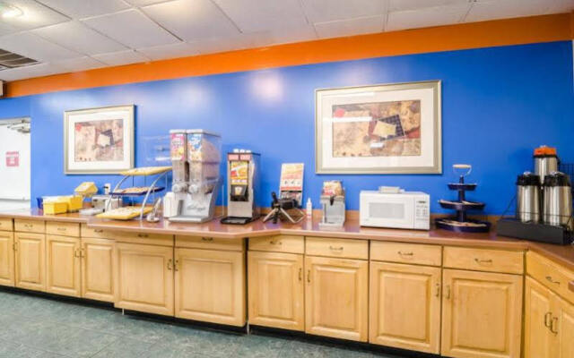 Oyo Hotel Greensboro East I 40