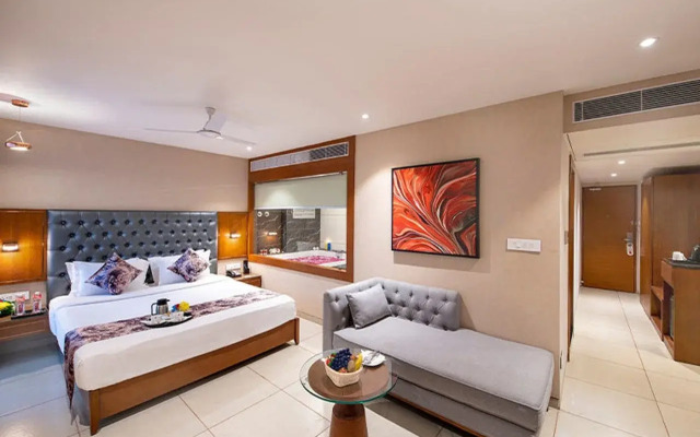 Parker Lords Eco Inn Ahmedabad