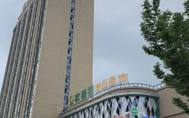 Huzhou city big love hotel