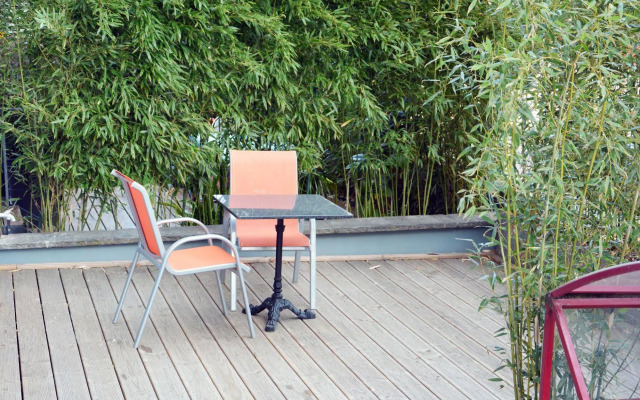 Apartments Logis 69