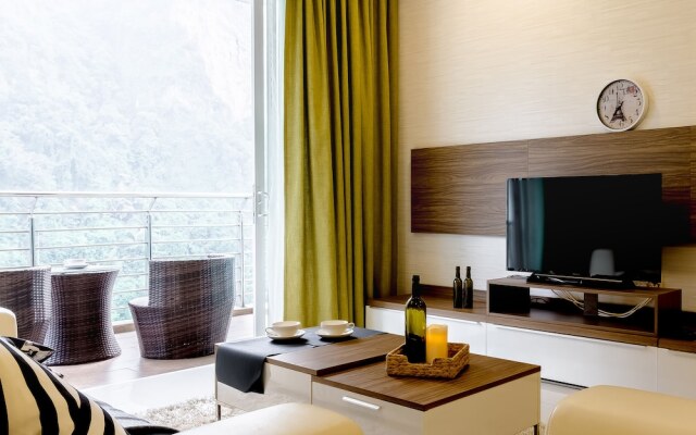 The Haven Lakeside Suites by Verve