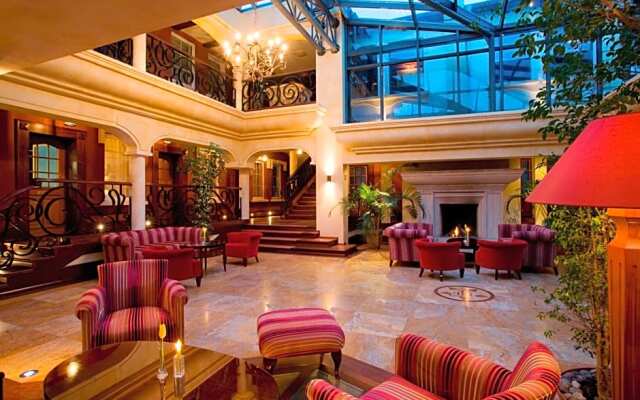 hotelImage