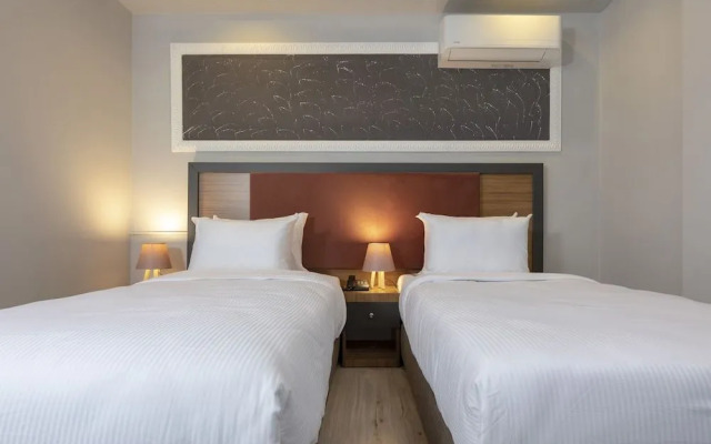 Toprak Hotel
