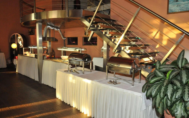 Hotel Avra by Smile hotels