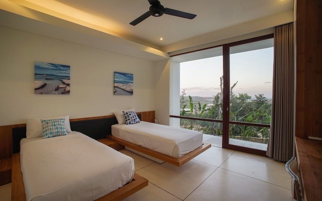 Villa Bliss – Guest Rooms – Kuta