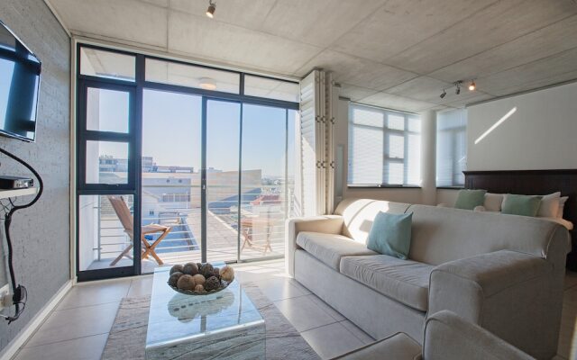 Key West 417 by CTHA