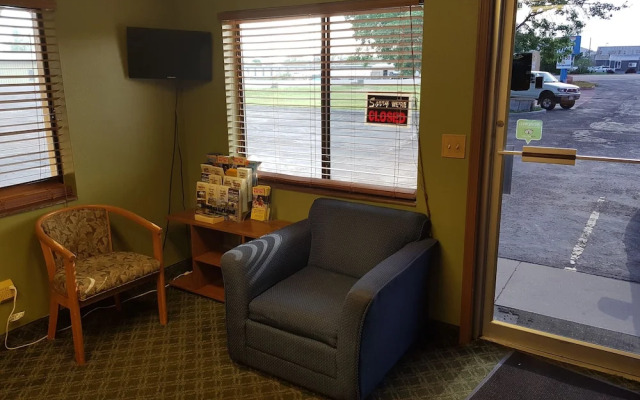 Split Mountain Motel