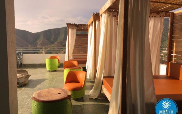 Mirador Hostel Cub Social