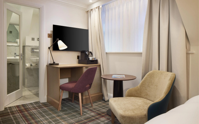 Radisson Blu Hotel, London Tottenham Court Road