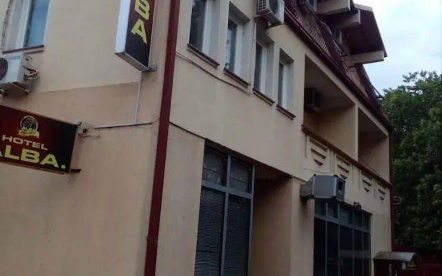 Hotel Alba