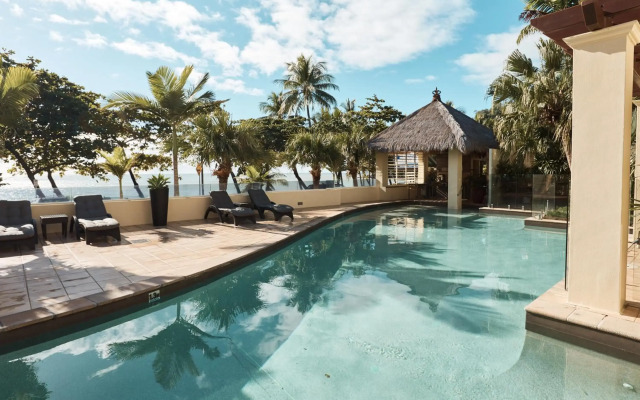 Sea Change Beachfront Apartments