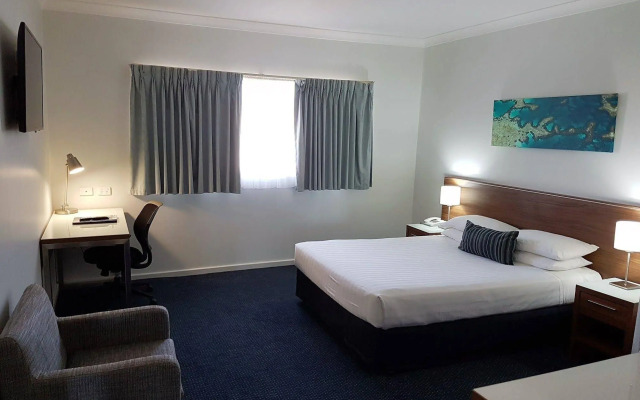 Ocean Centre Hotel
