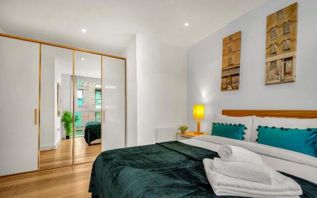 Tower Hill Serviced Apartment