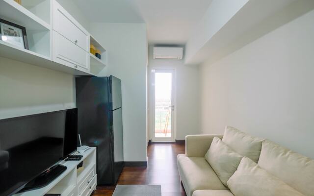 Spacious and Modern 2BR Springlake Summarecon Bekasi Apartment