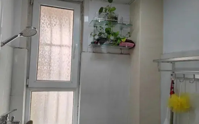 Ruiyu Guesthouse (Luoyang Longmen High-speed Railway Station)