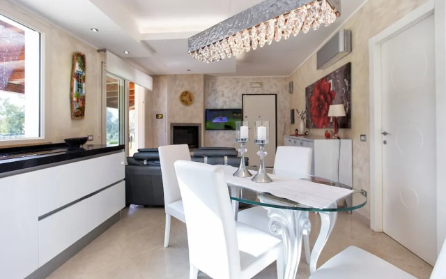 Alghero, Villa Annetta with swimming pool for 10 people