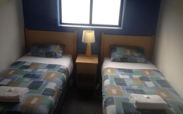 Seaview Motel and Apartments