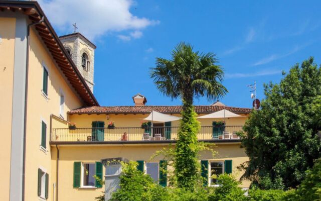 Atmosfere Sul Lago 11334