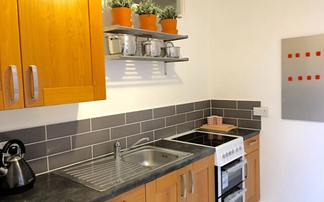 Netley Village Apartment