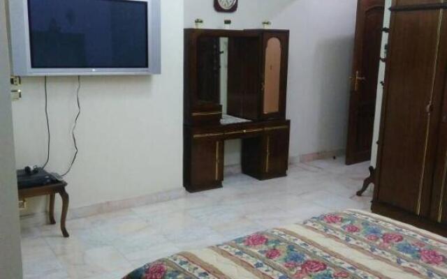 Al Tajouri Apartment in Cairo